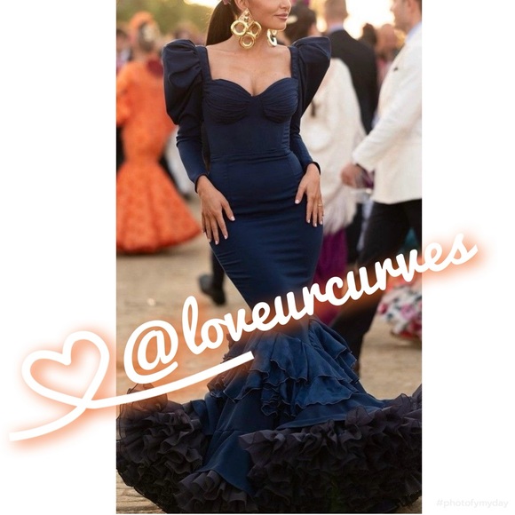 💙BEAUTIES IN SHADES OF BLUE💙 - Picture 1 of 2